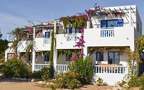 Akrogiali Apartments